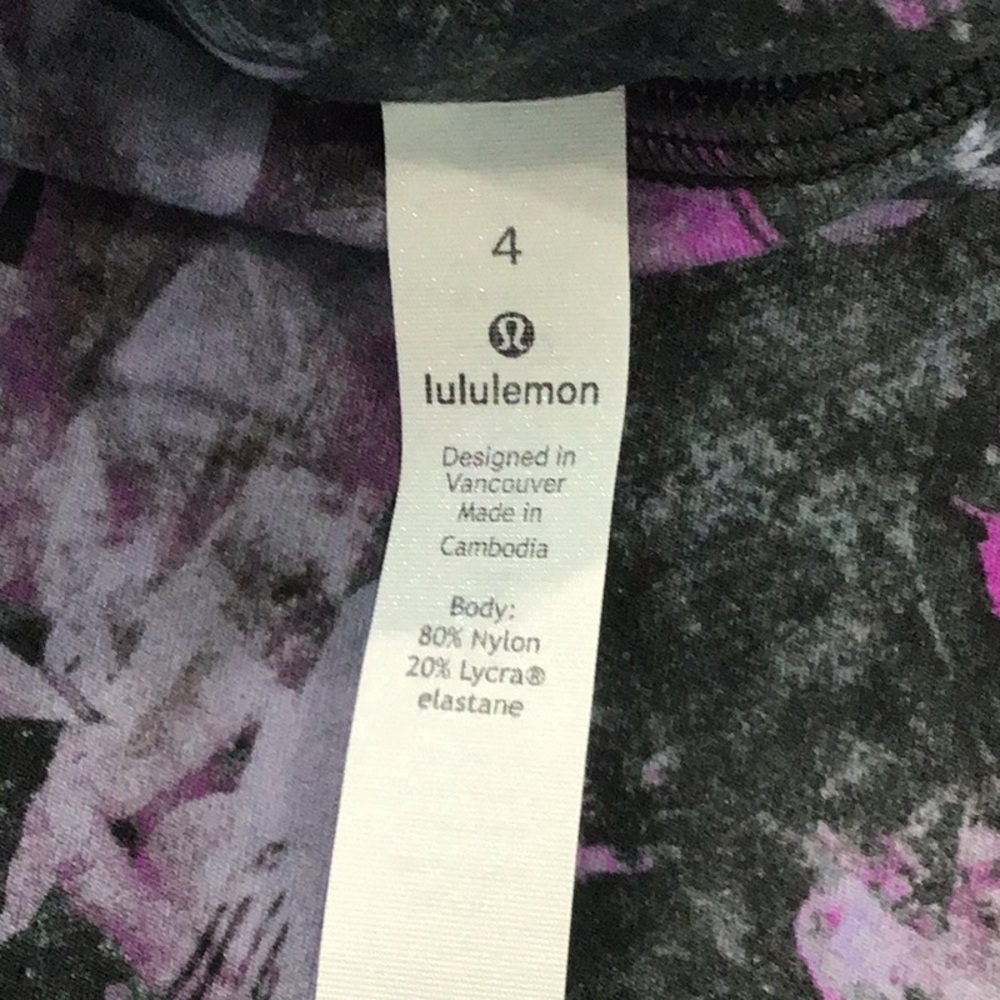 LULULEMON HIGH RISE TIGHTS. - Picture 3 of 3